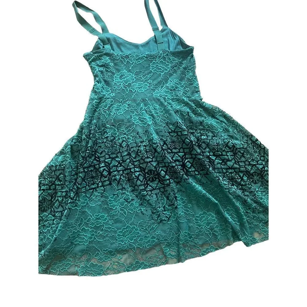 Free People Strap Mini Flare Dress Green‎ Floral Lace Black Velvety Detail